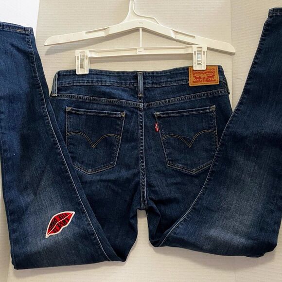 NWOT Levi's 711 Skinny Jeans Womens Size 31 Blue Denim Patches Stretch Mid Rise - Picture 2 of 9